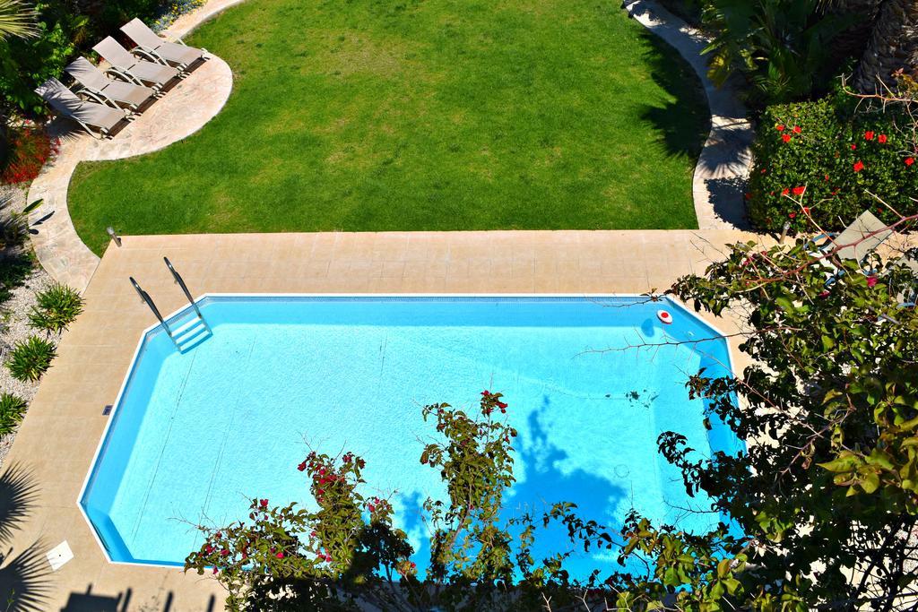 Latchi Beach Front Villa - Private Heated Pool - Amazing Uninterrupted Sea Views Polis Exterior foto